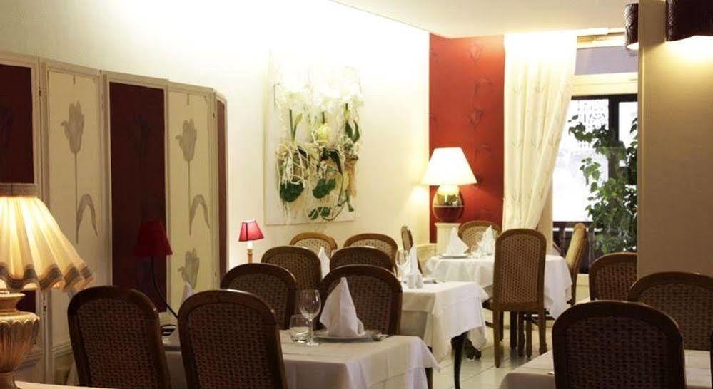Logis Au Puits Enchante Saint-Martin-en-Bresse エクステリア 写真
